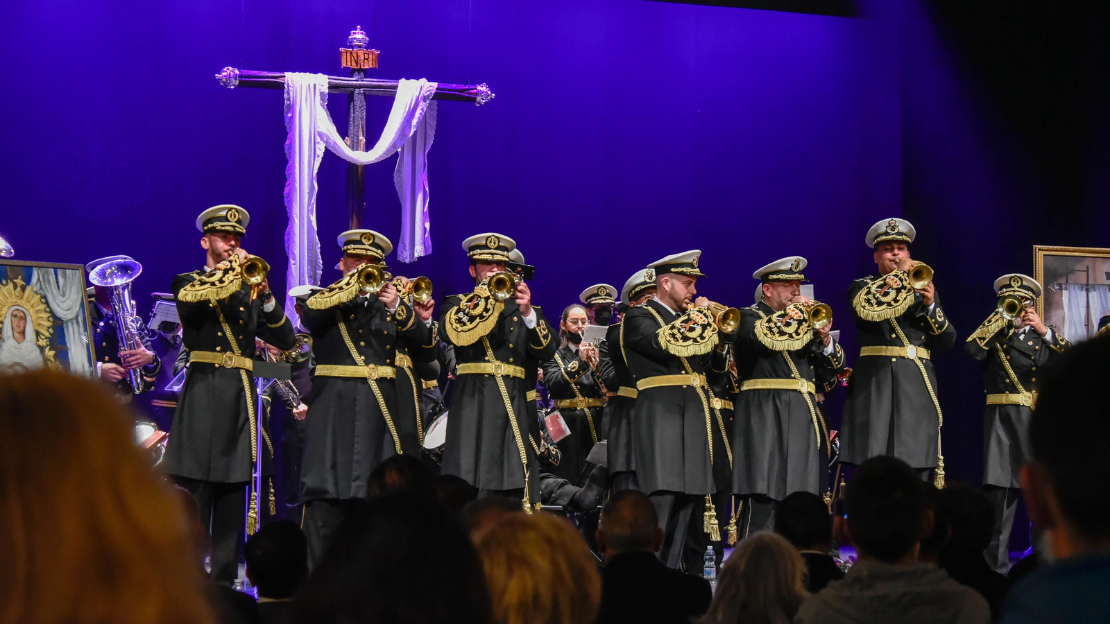 Las fotos de la presentación del cartel de la Semana Santa 2022 de La Línea