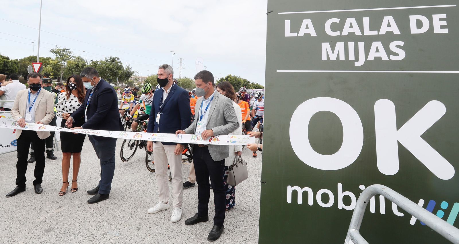 Las fotos de la etapa Mijas-Zahara de la Sierra de la Vuelta a Andalucía