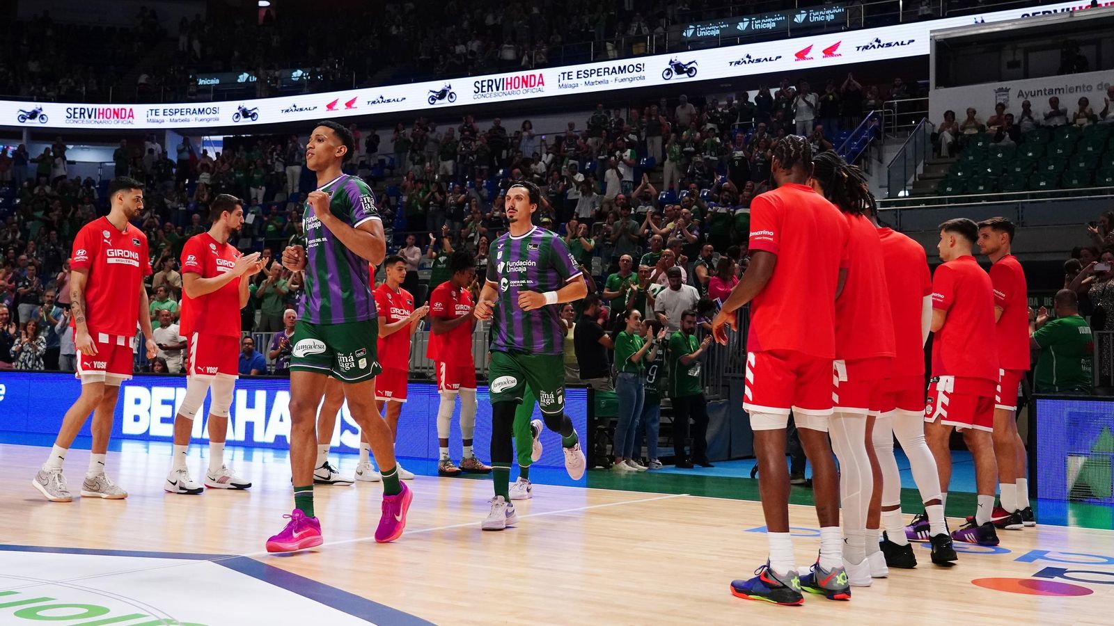 El Unicaja-Girona, en fotos