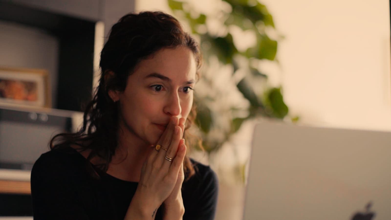 Bàrbara Mestanza en un plano del documental 'Sucia'