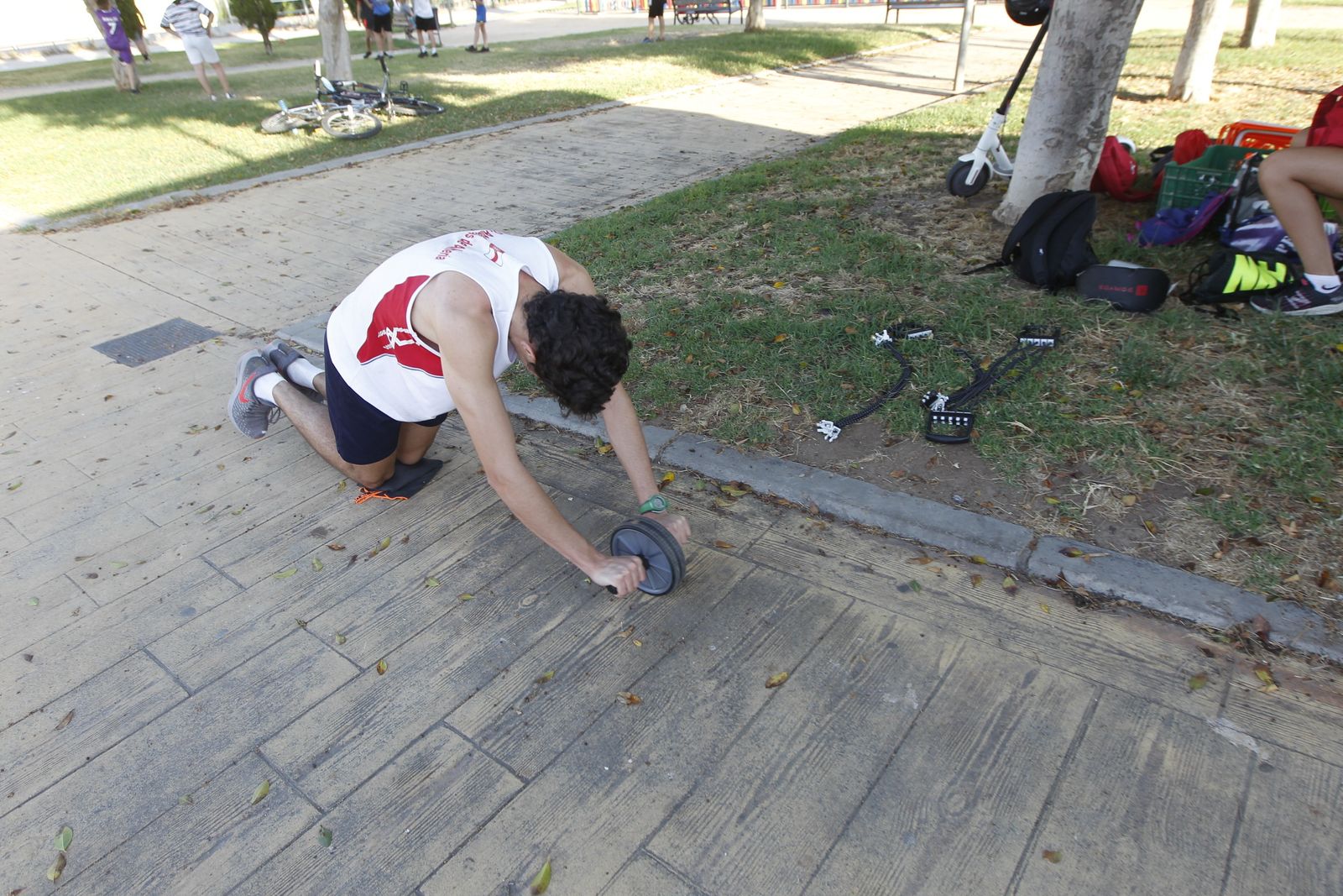 Entrenamiento del CD Atletas de Almería en el parque de Los Molinos