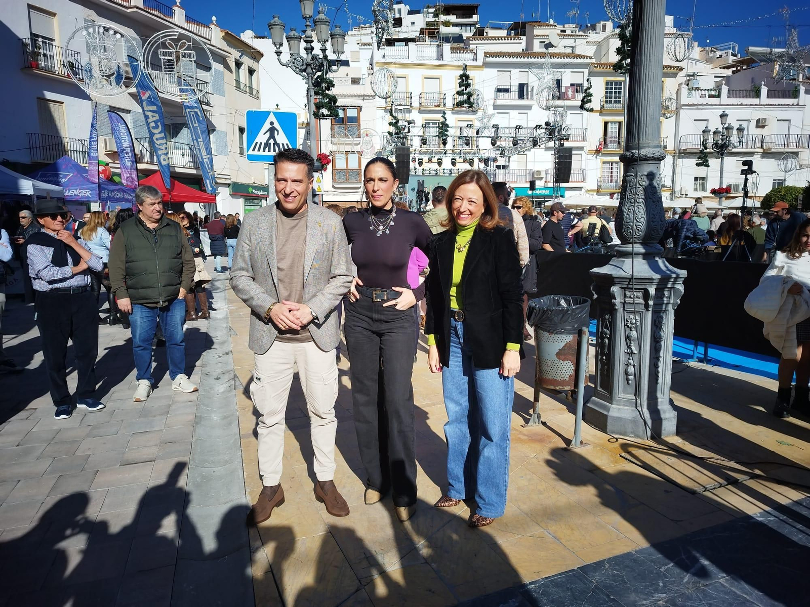 Más de 50.000 personas disfrutan en Torrox de la Fiesta de las Migas en manga corta y en vísperas de Nochebuena