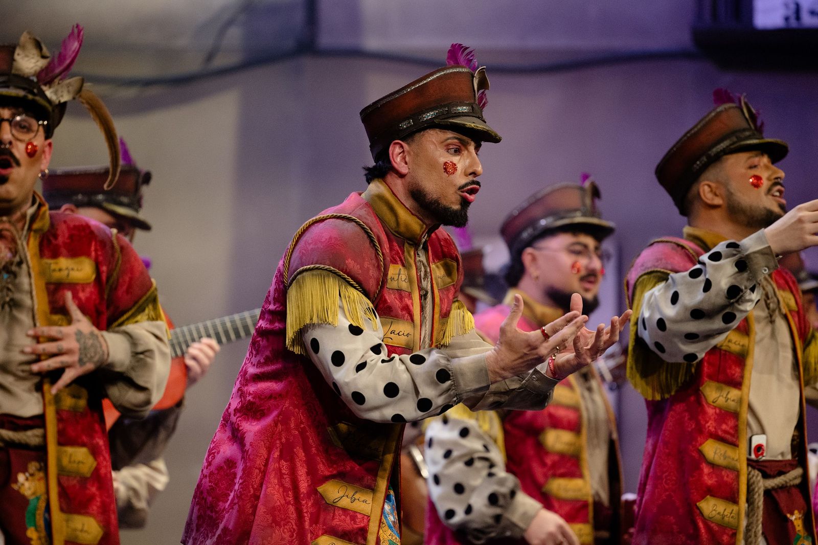 Búscate entre las mejores imágenes de la primera sesión de cuartos del COAC 2026