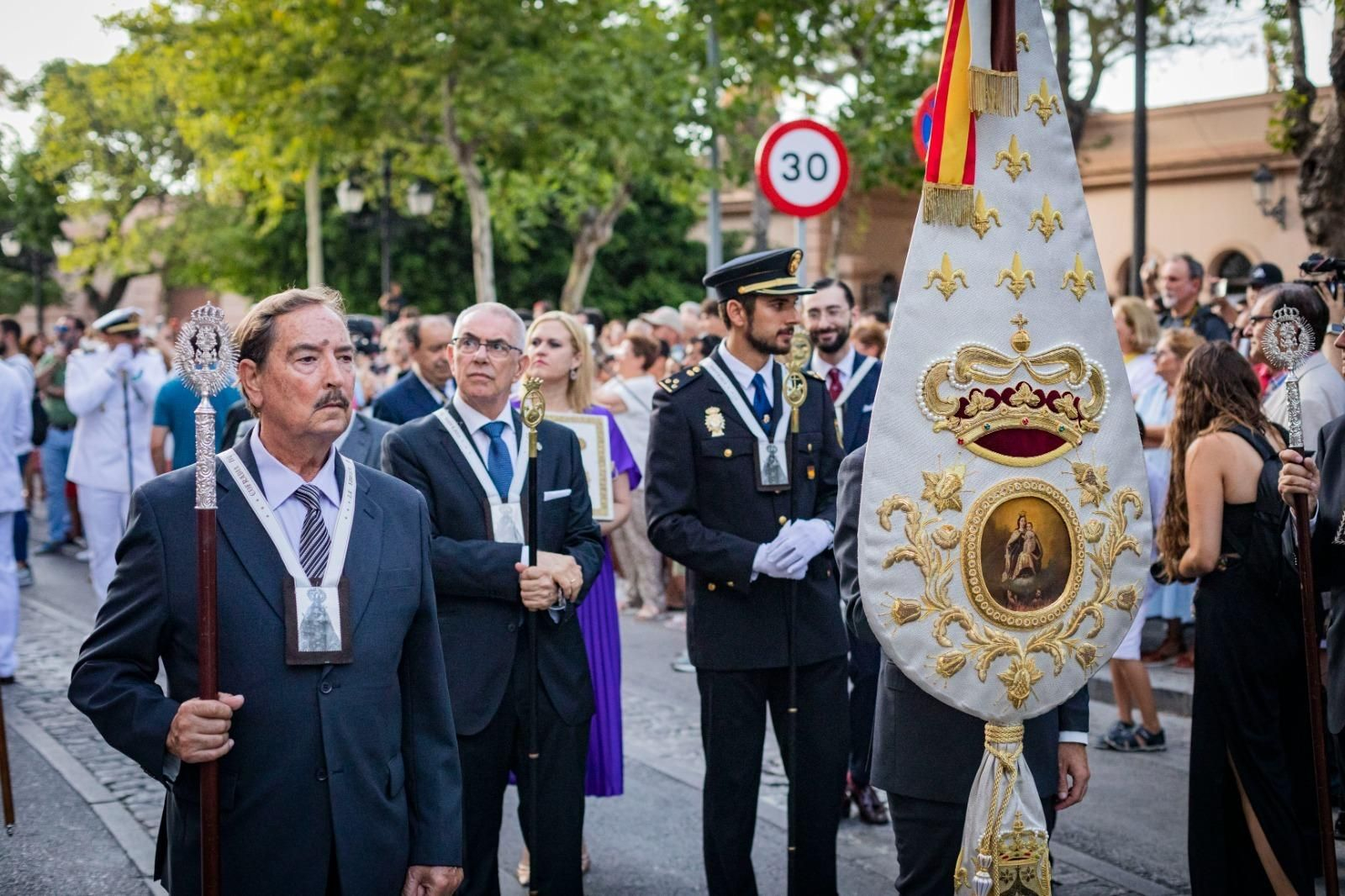 La procesión de la Virgen del Carmen en Cádiz, en imágenes