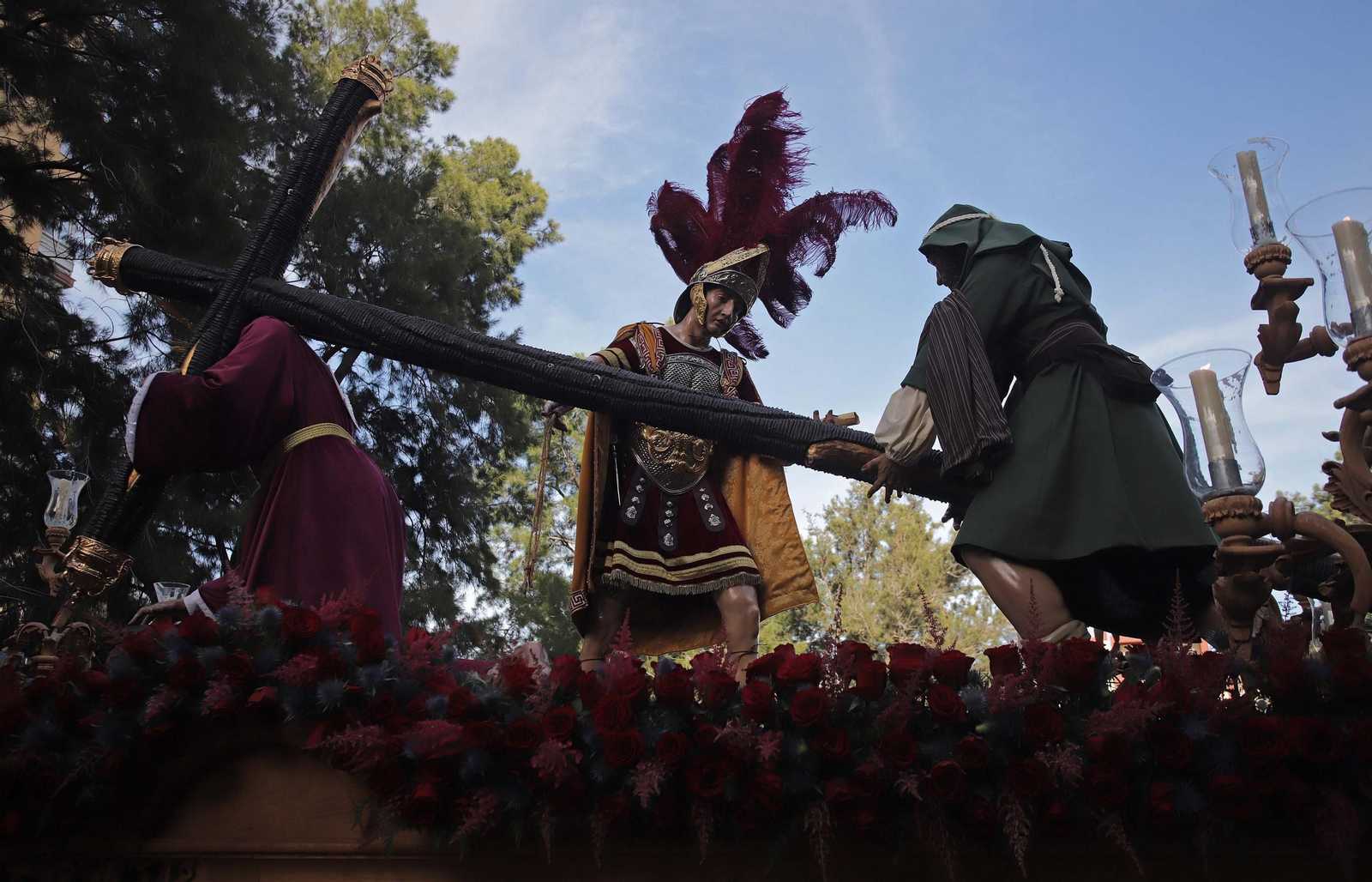 Fotos del Jueves Santo en Algeciras: Tres Caídas y Nazareno