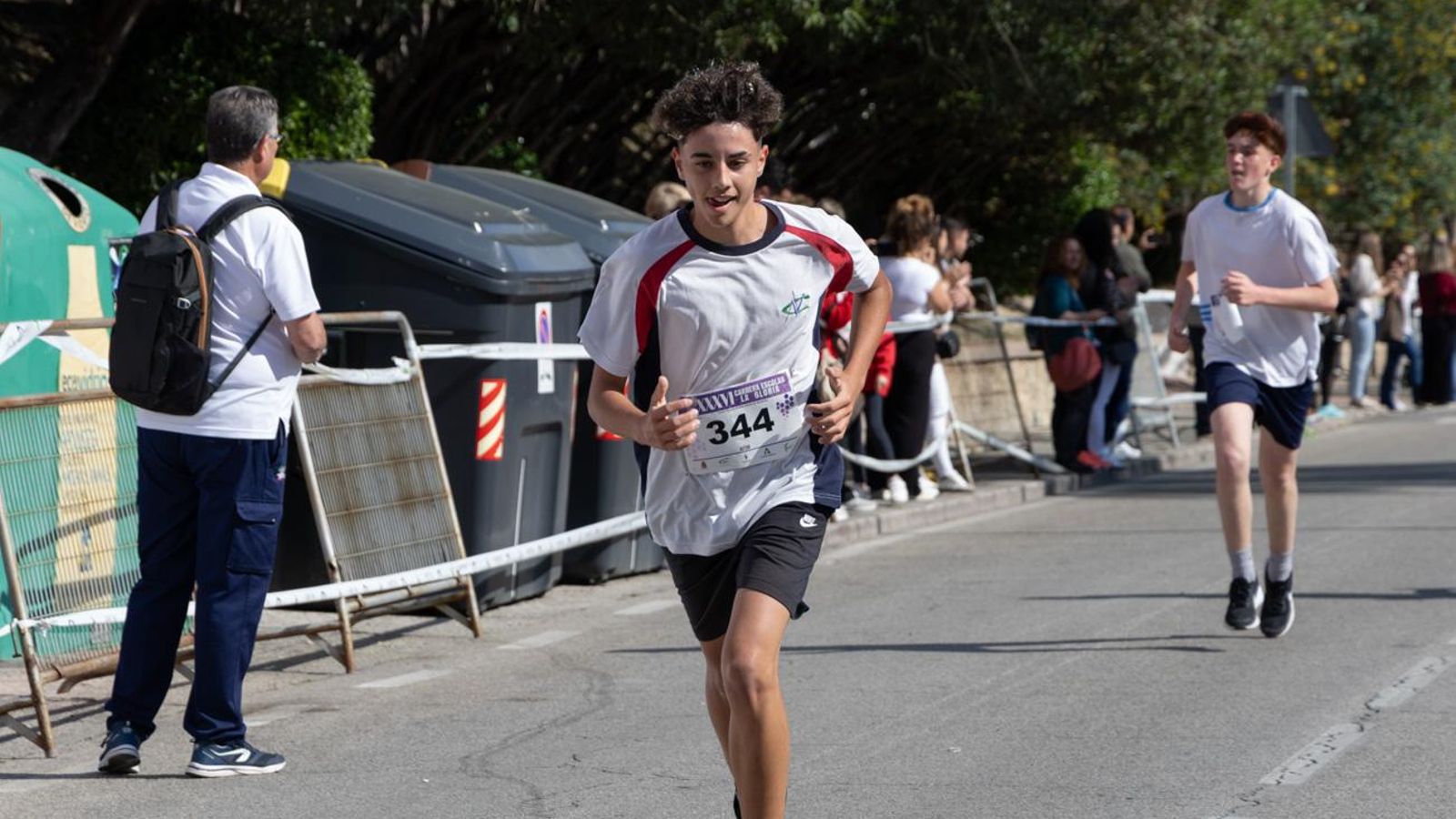 La carrera escolar de “La Gloria” que aúna inclusión y solidaridad, en imágenes