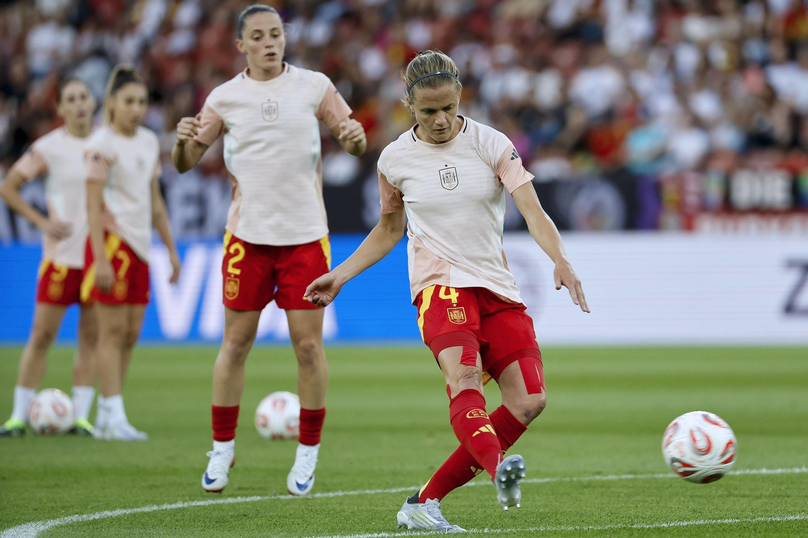 Las mejores imágenes de la semifinal Alemania - España de la Eurocopa femenina