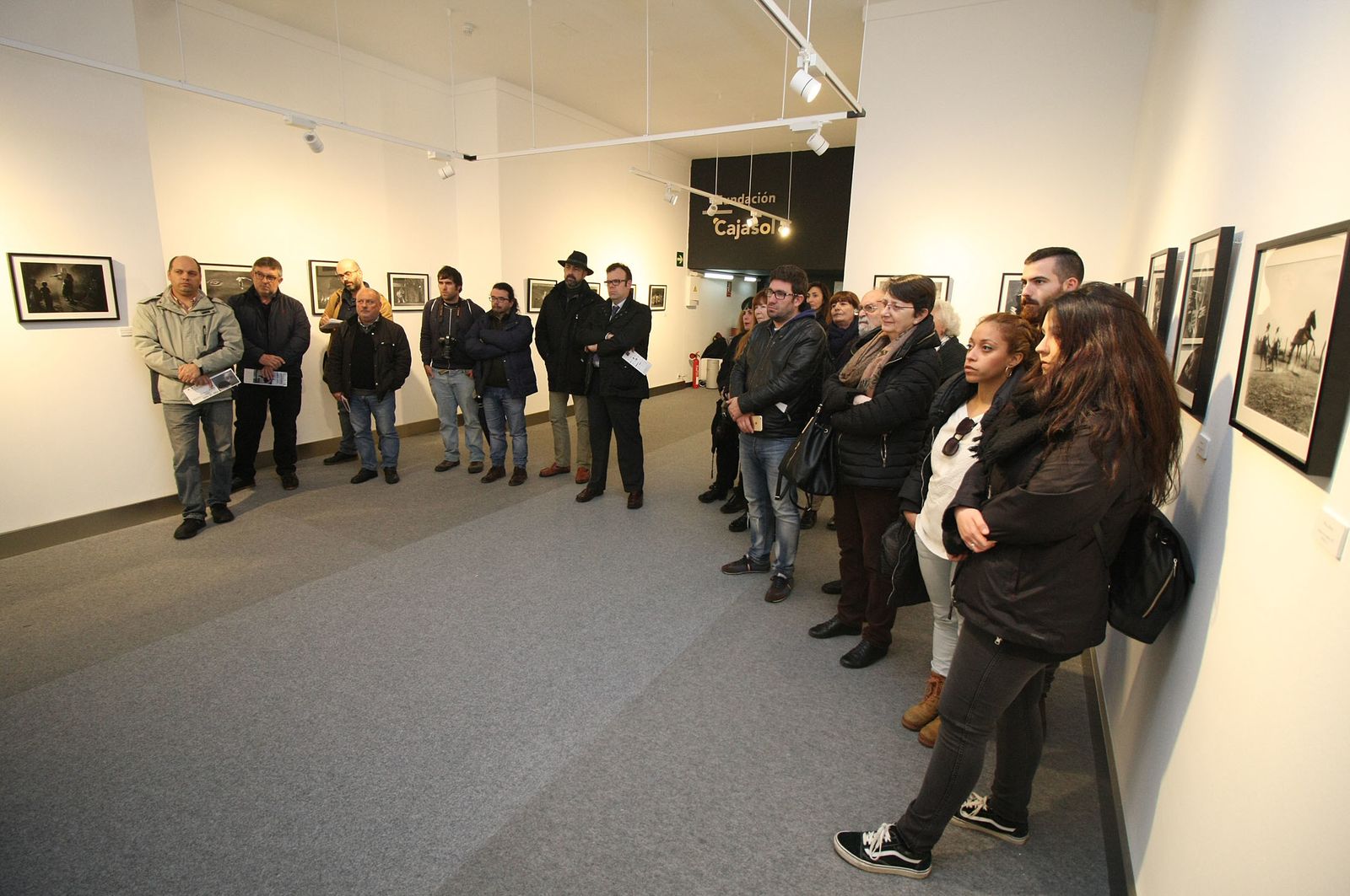 Latitudes. Exposiciones de Alberto Korda y de Pedro Luis Raota