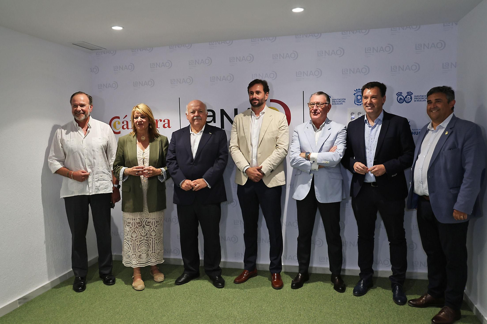 Imágenes de los encuentros del Club Cámara con Jesús Aguirre, presidente del Parlamento andaluz como protagonista