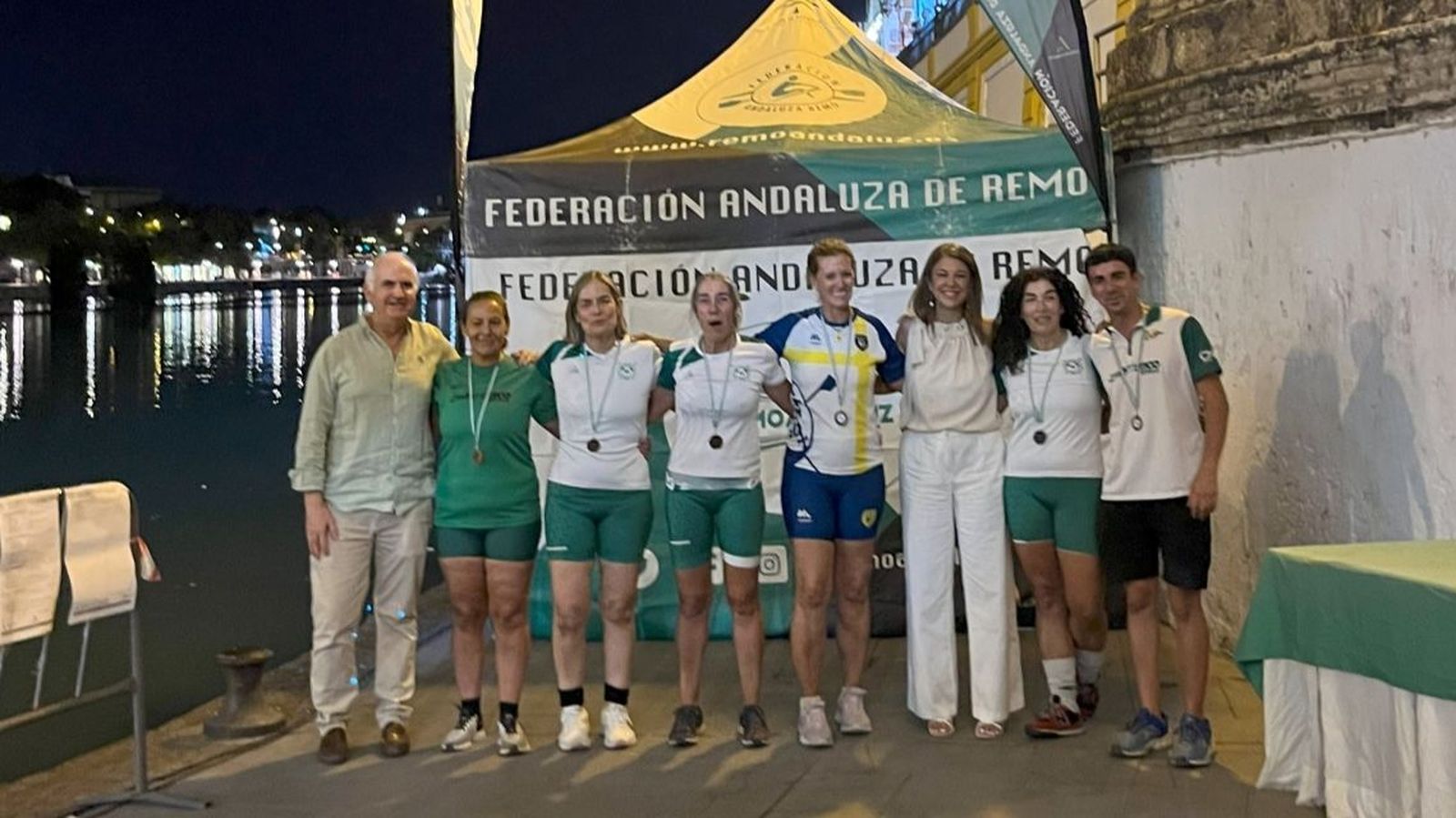 El Club Naútico Sevilla en el IX Regata Nocturna de Triana