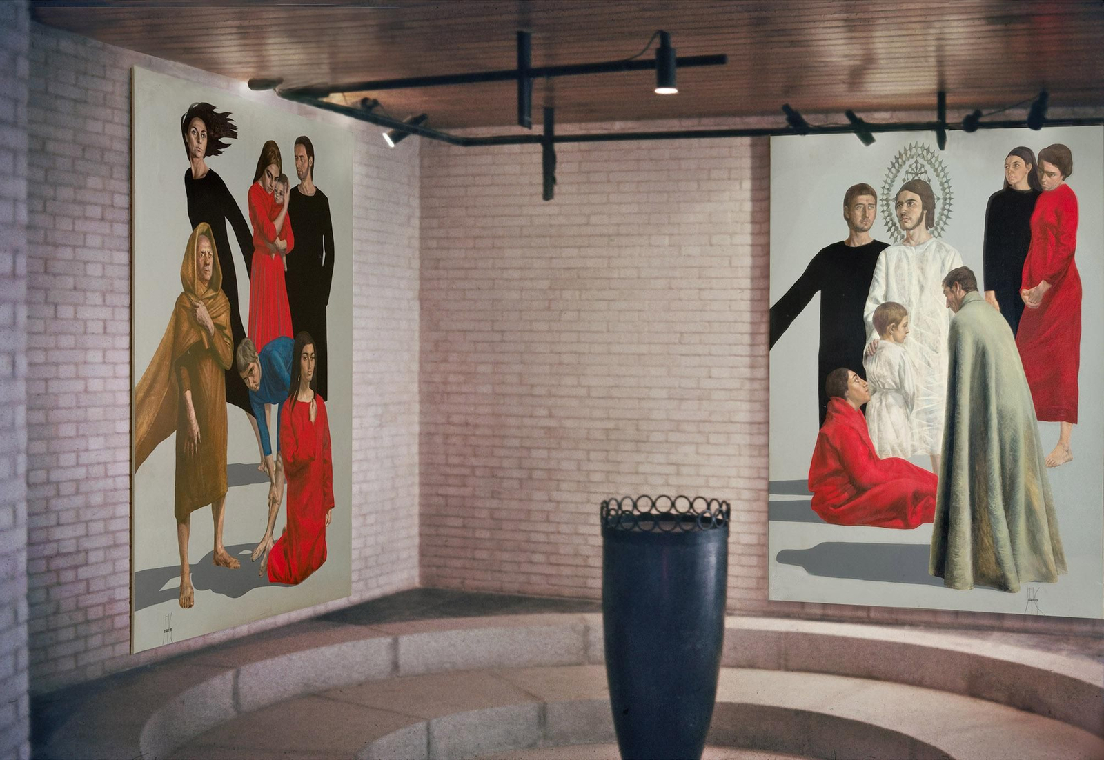 1. Exterior de la iglesia de San Pablo. 2. Nave y altar de Nuestra Señora del Pilar con su excelente Cristo. 3. Antonio Barrionuevo durante la presentación del libro en la Casa de los Pinelo. 4. Altar de San Francisco Javier. 5. Exterior de la iglesia del Pilar. 6. Vidriera sobre la pila bautismal del Pilar. 7. Boceto para la vidriera de San Pablo.