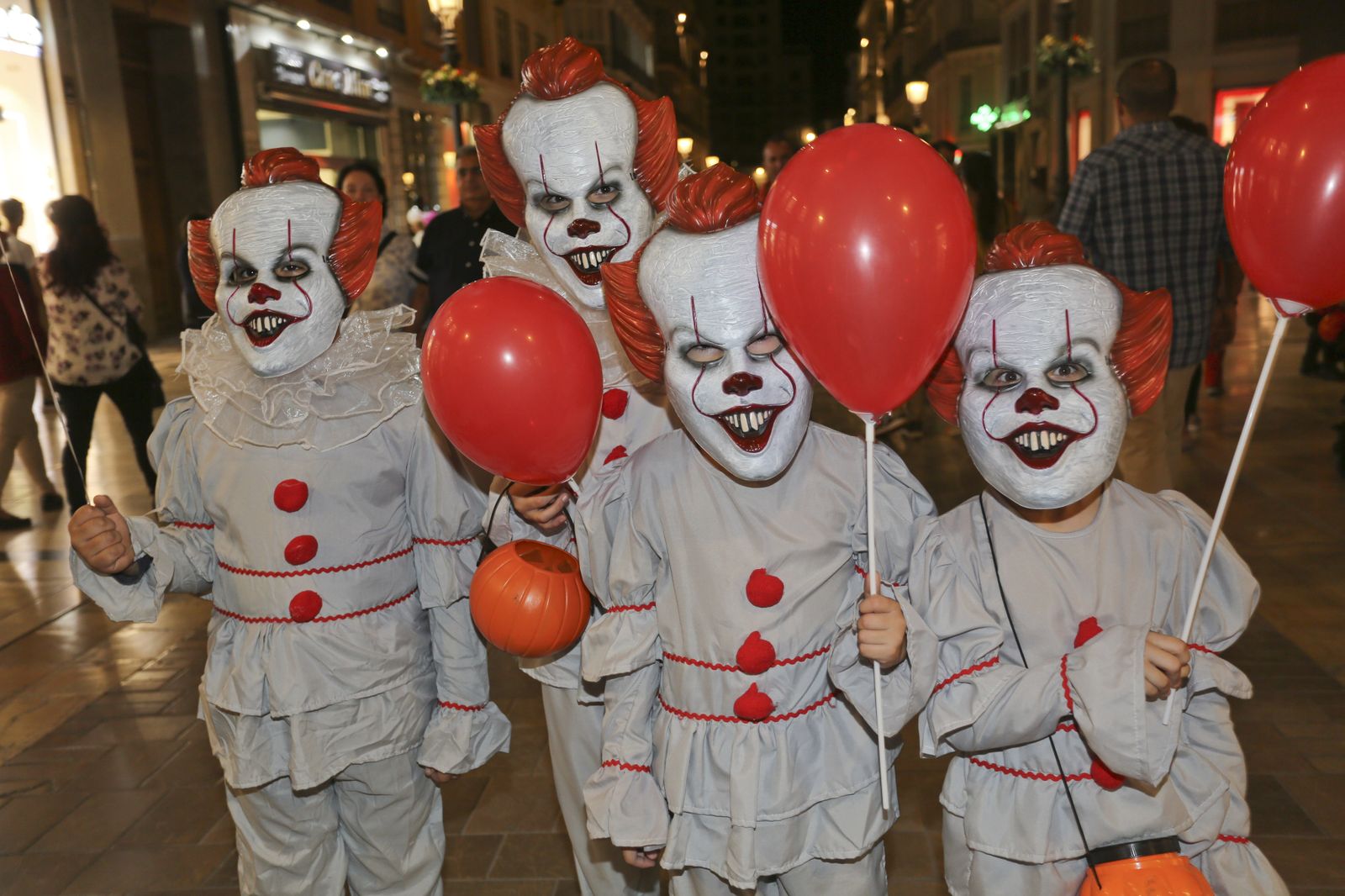 Las fotos de la noche de Halloween en Málaga