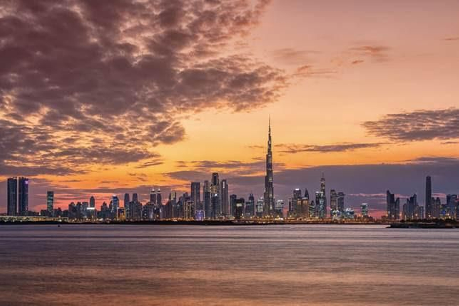 Skyline de la ciudad de Dubái