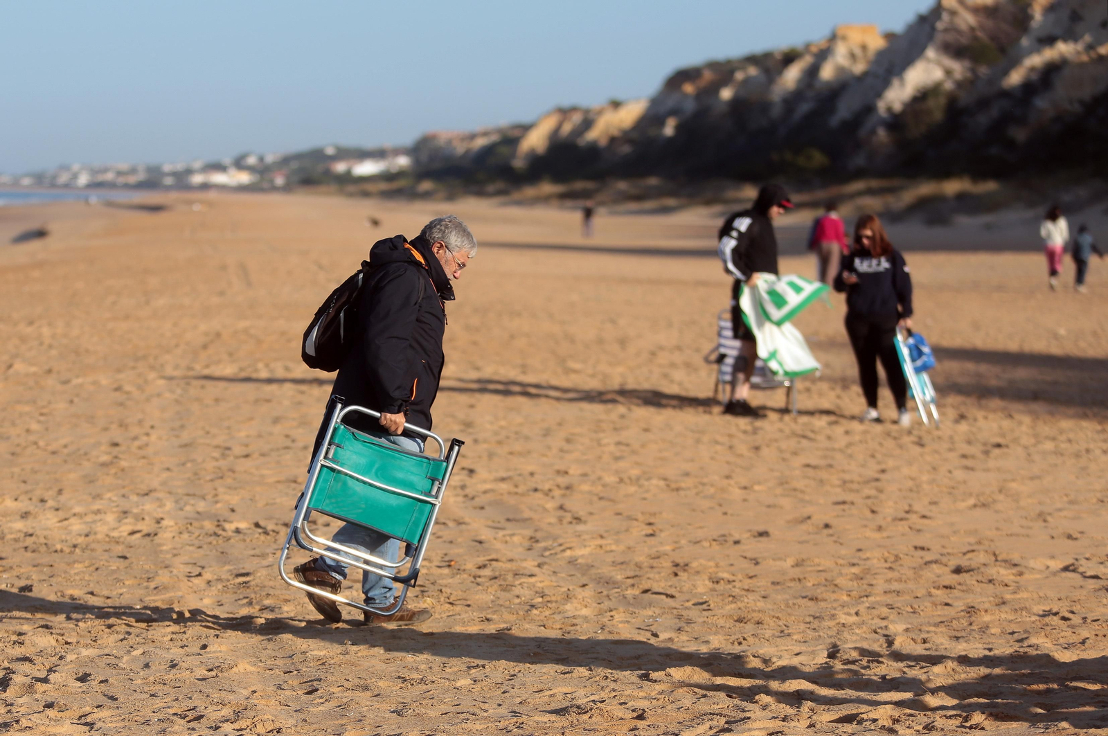 Imágenes del ambiente para ver el lanzamiento del cohete Miura 1