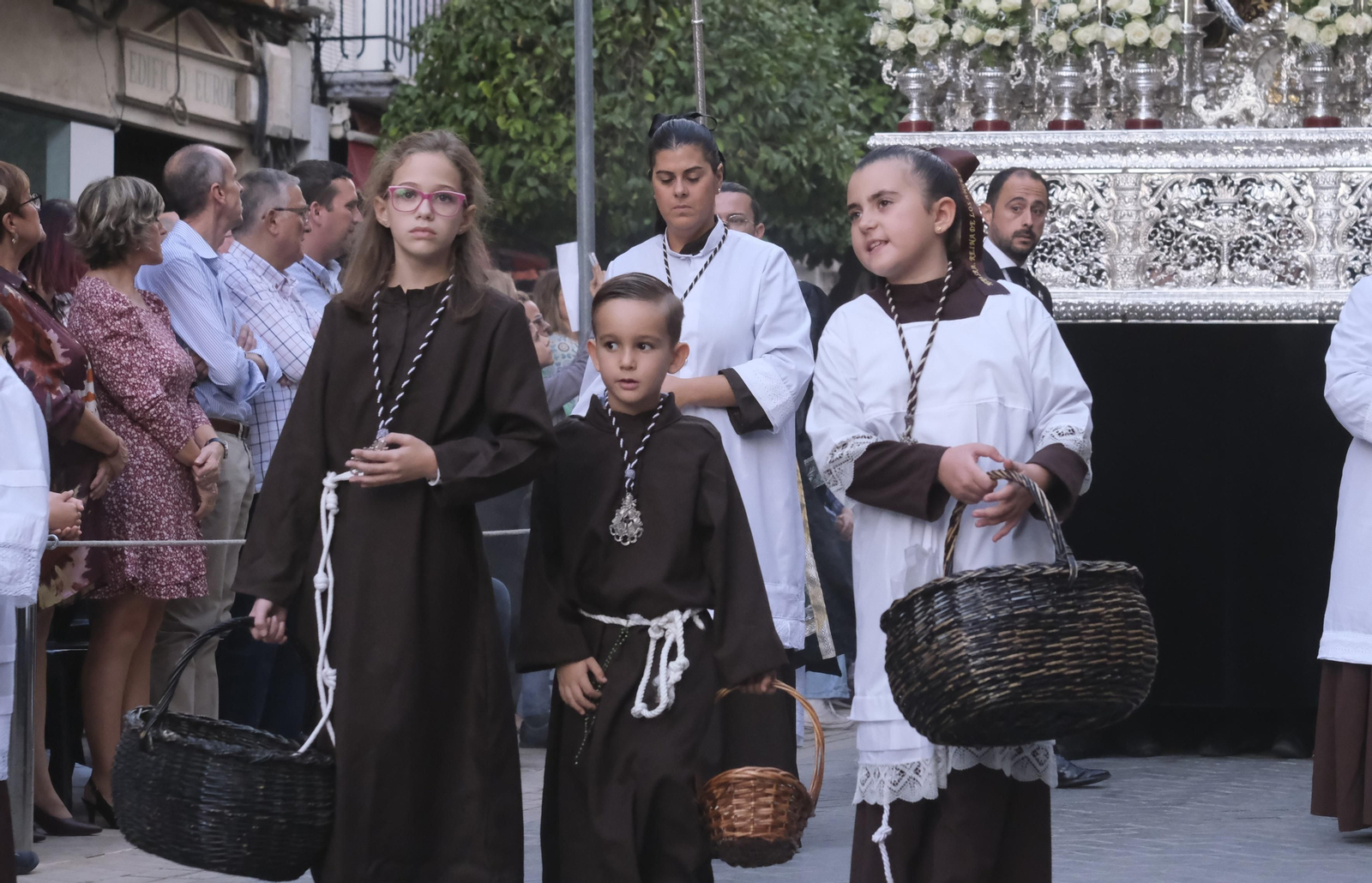 La procesión Magna Mariana de Puente Genil, en fotografías
