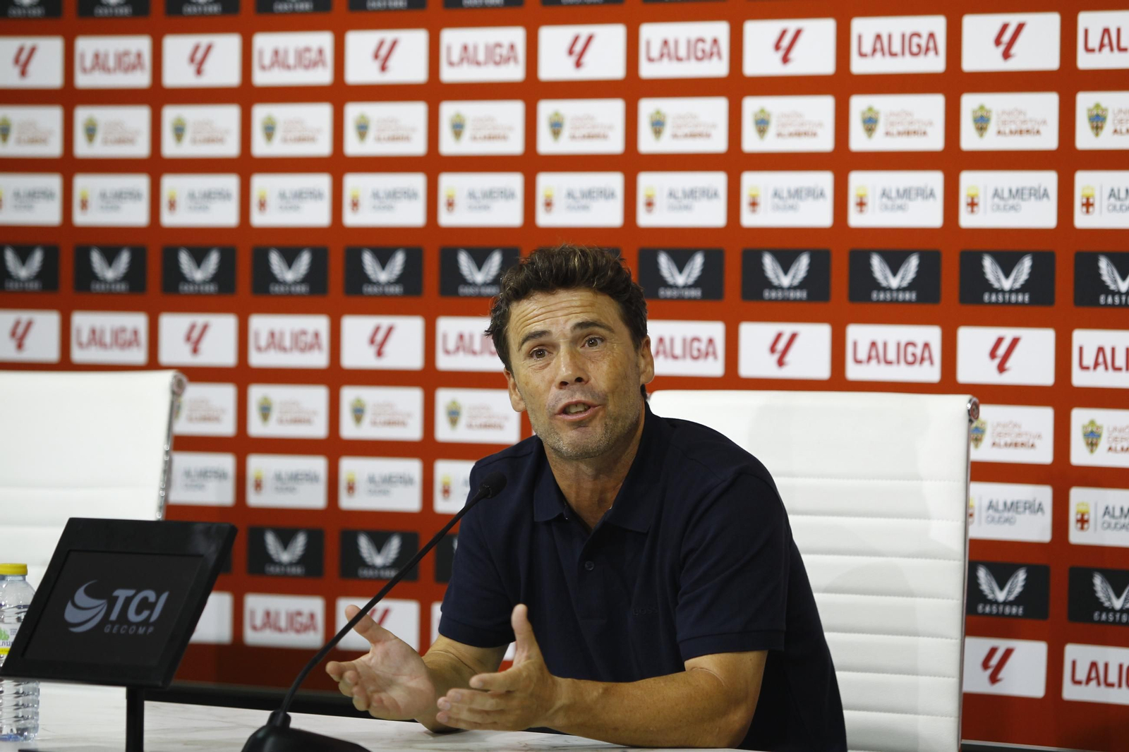 Las imágenes del partido de fútbol U.D. Almería-S.D. Eibar