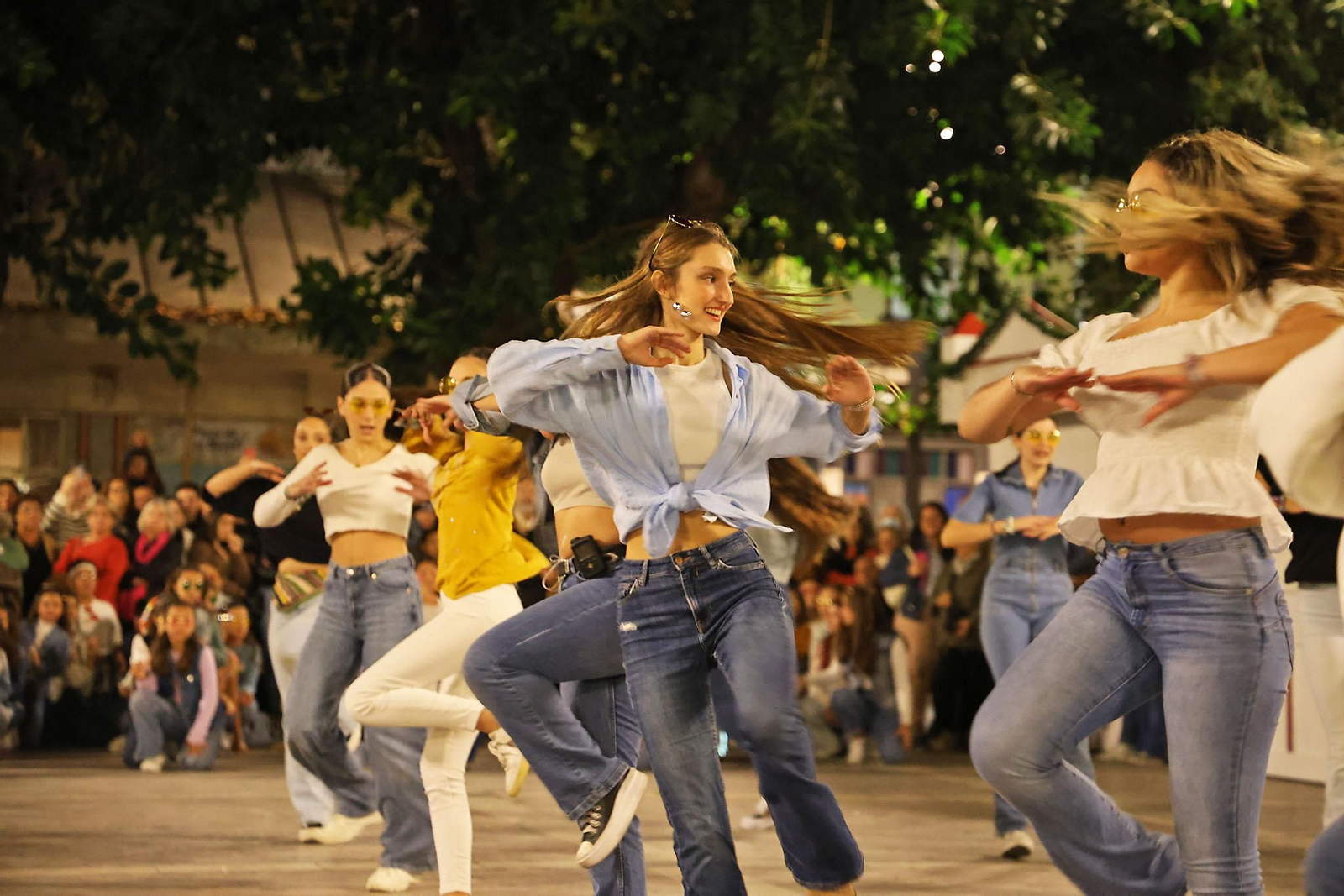Imágenes del espectacular Flashmobe realizado en la Plaza de Las Monjas