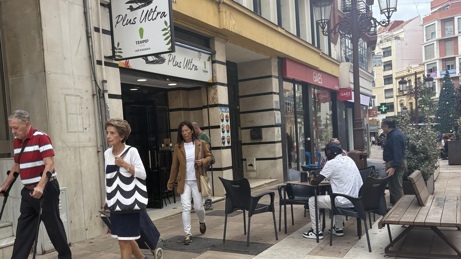 La cafetería desde la que se puede acceder