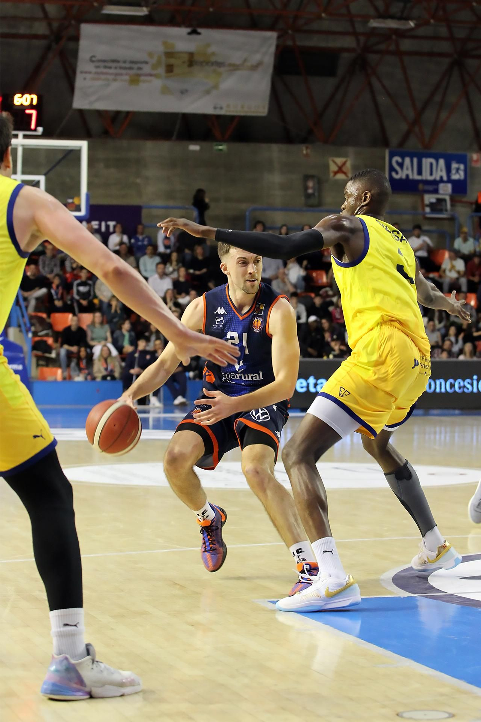 El recital de Mario Saint-Supéry ante el Movistar Estudiantes, en fotos