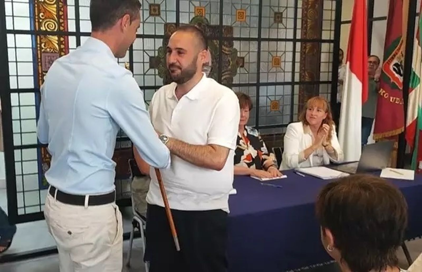 Asier Larrauri durante la toma de posesión.