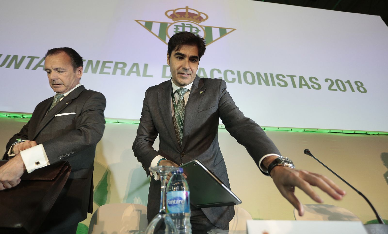 Las imágenes de la Junta General de Accionistas del Betis