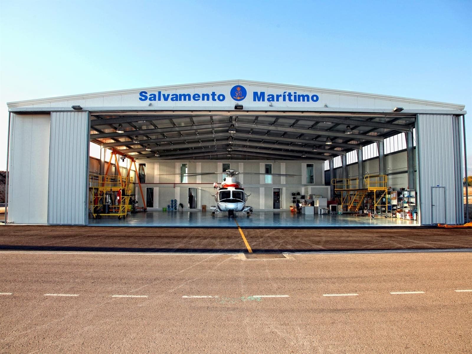 Evacuada una pasajera embarazada de un ferri con destino a Barcelona tras romper aguas en la travesía