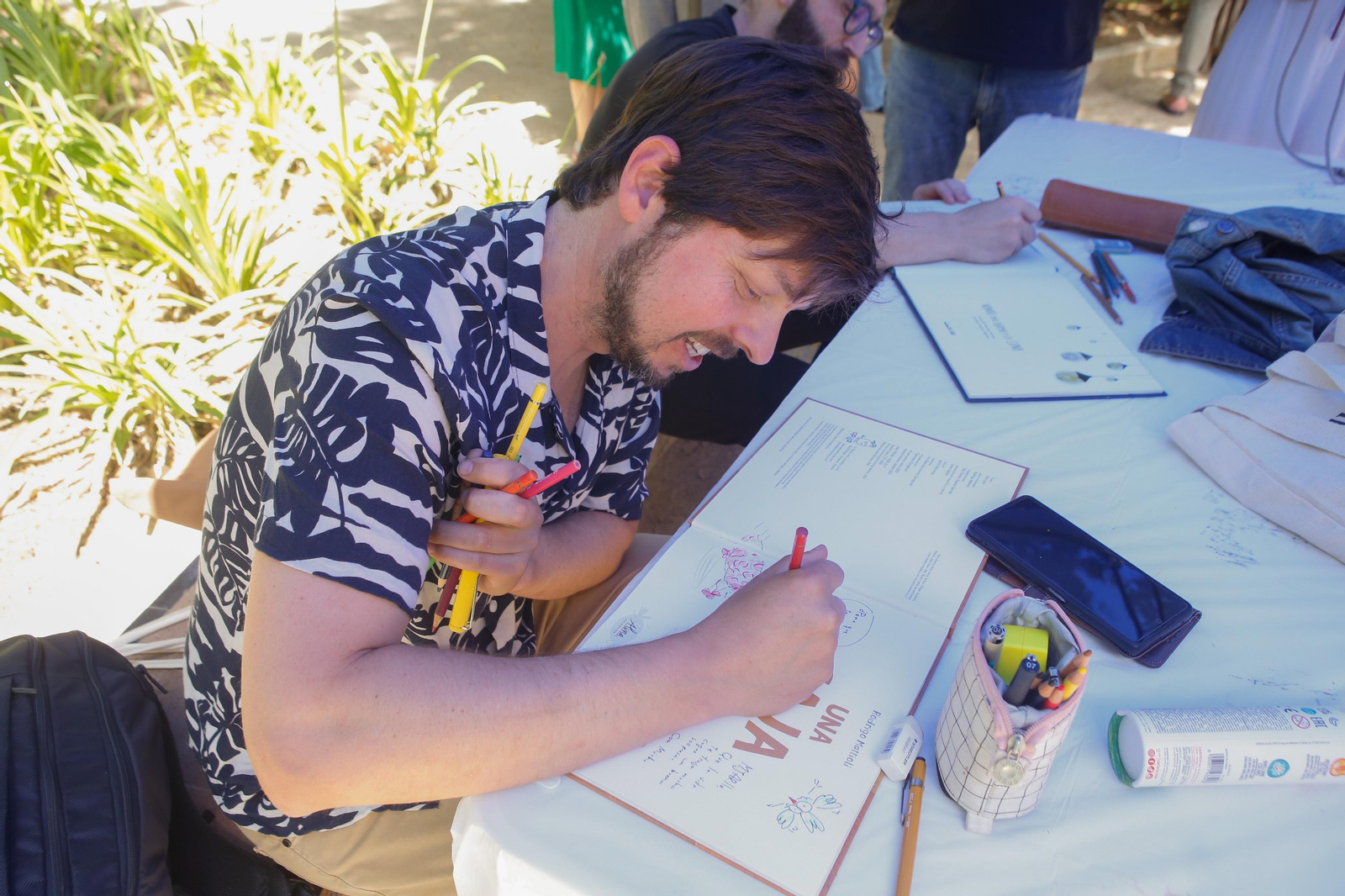 El festival "Calenduleando" transforma el parque María Cristina en un bosque encantado, en imágenes