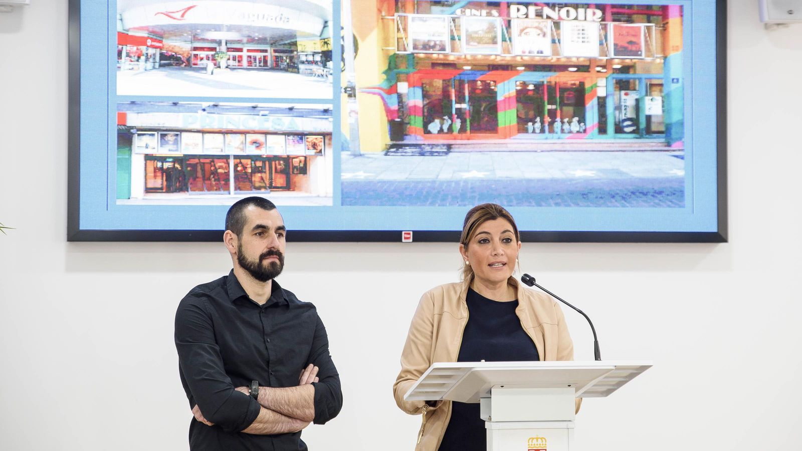 Manolo Ruíz, gerente de Geekia, y Carolina Lafita, concejala de Promoción