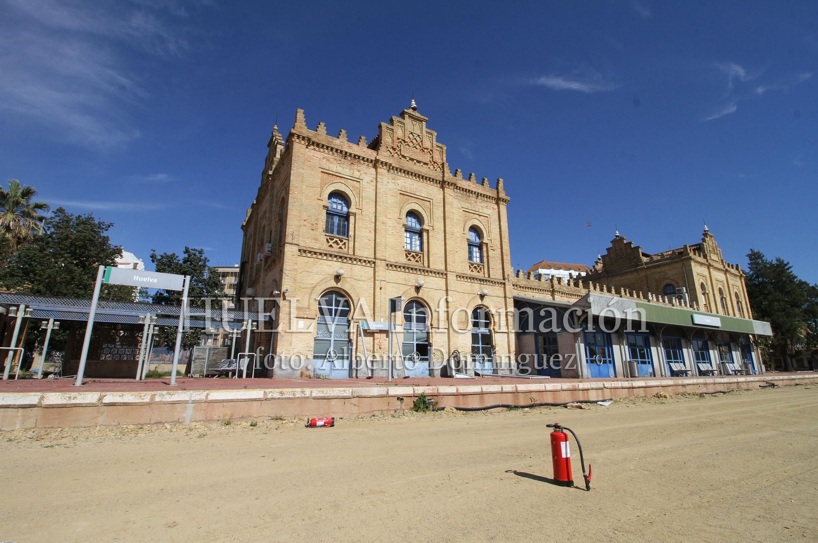 Imágenes del estado actual de la antigua Estación de Tren de Huelva