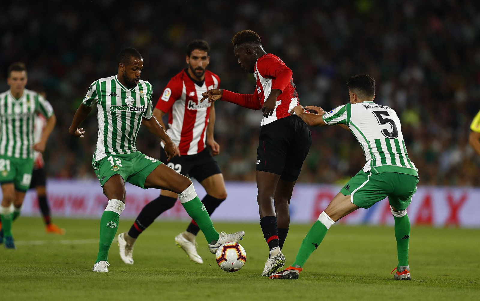 El Betis-Athletic de Bilbao, en imágenes