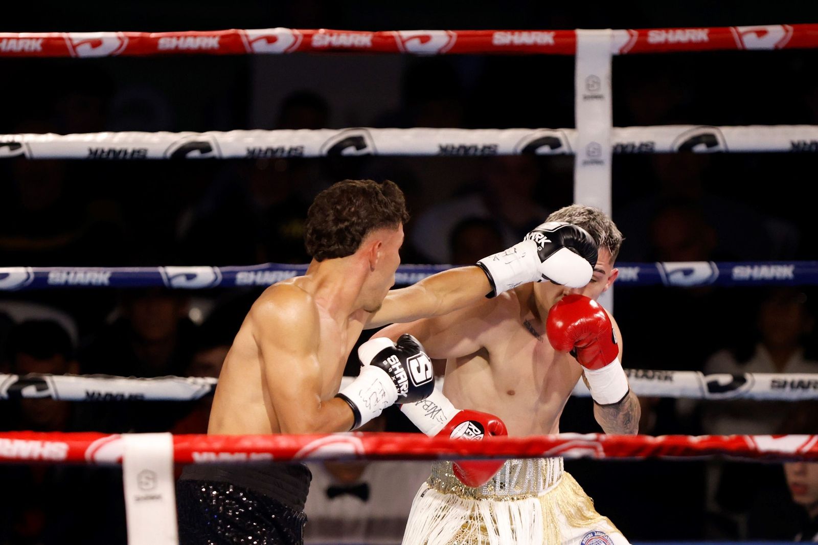 Las mejores fotos del debut profesional de Rafa Lozano Jr. ante Kervin Romero