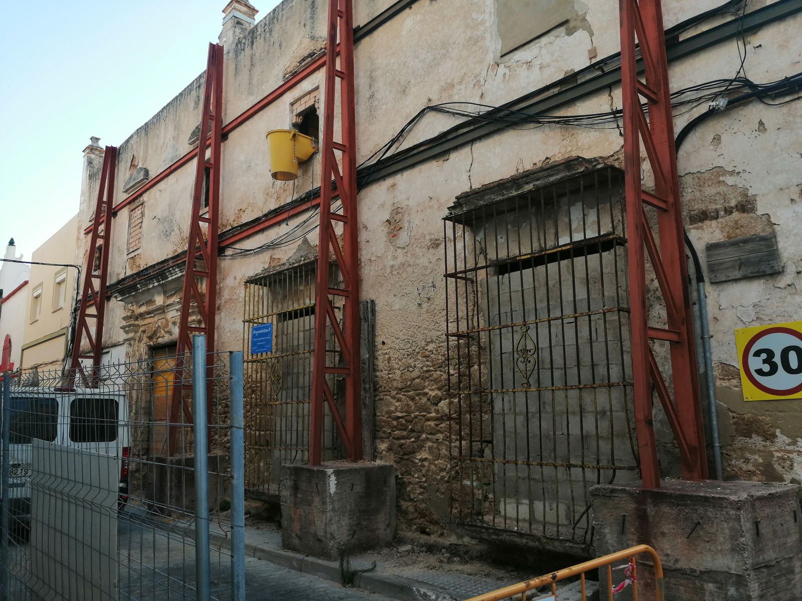 Inicio de las obras en la 'Casa de las Columnas'
