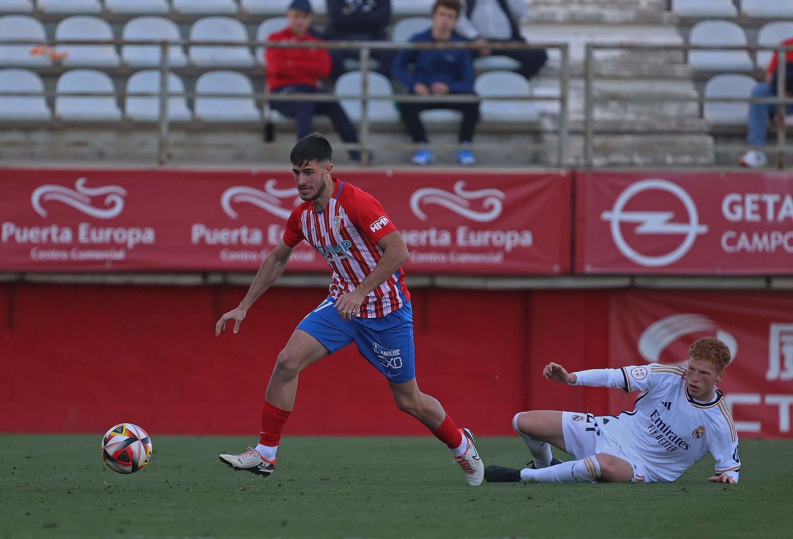 Las mejores fotos del Algeciras - Real Madrid Castilla