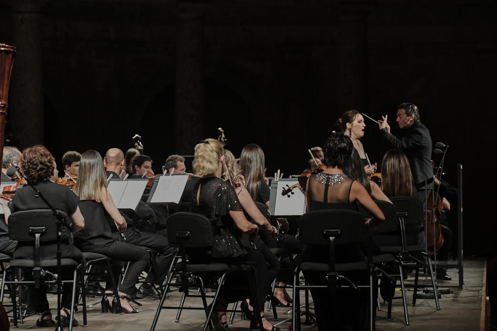 La soprano granadina María José Moreno y el barítono malagueño Carlos Álvarez actúan en  el Palacio de Carlos V, en imágenes