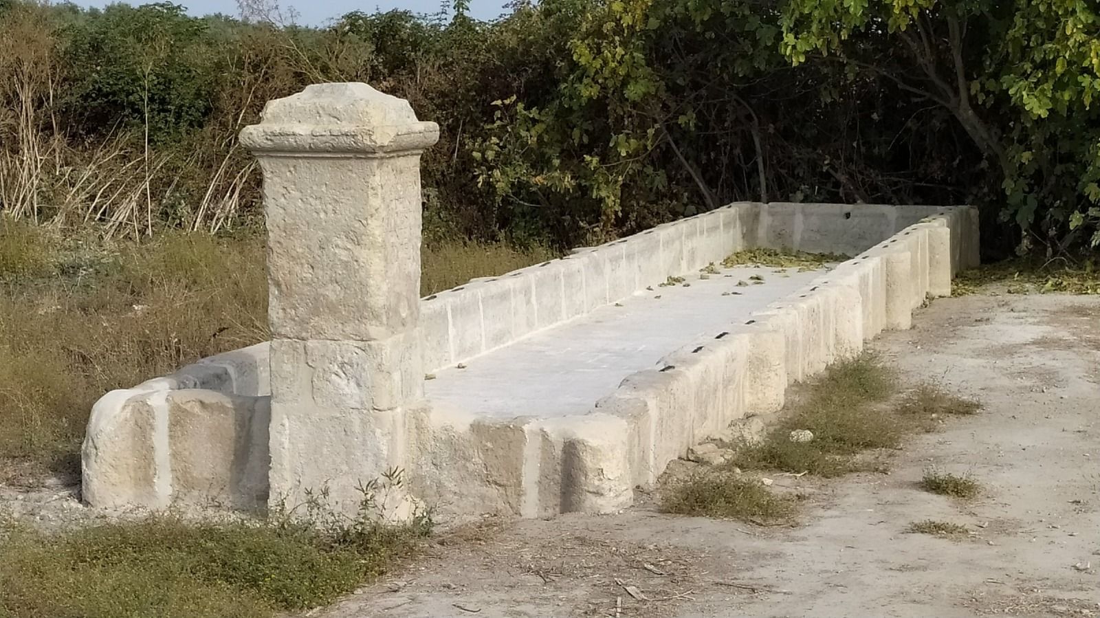 Pilar del siglo XVII robado de la  Fuente del Cortijo Grande del Duque de Lucena