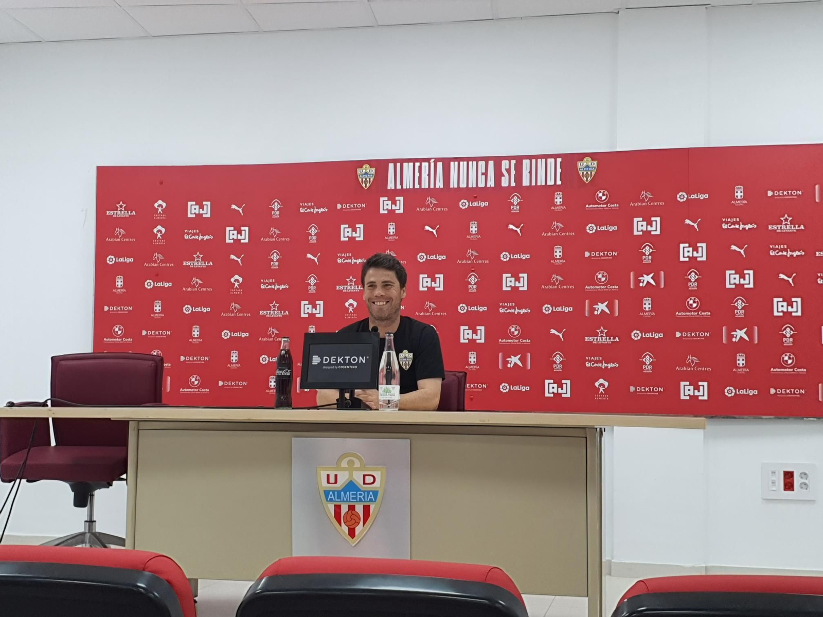 Rubi, sonriente en la comparecencia de prensa.