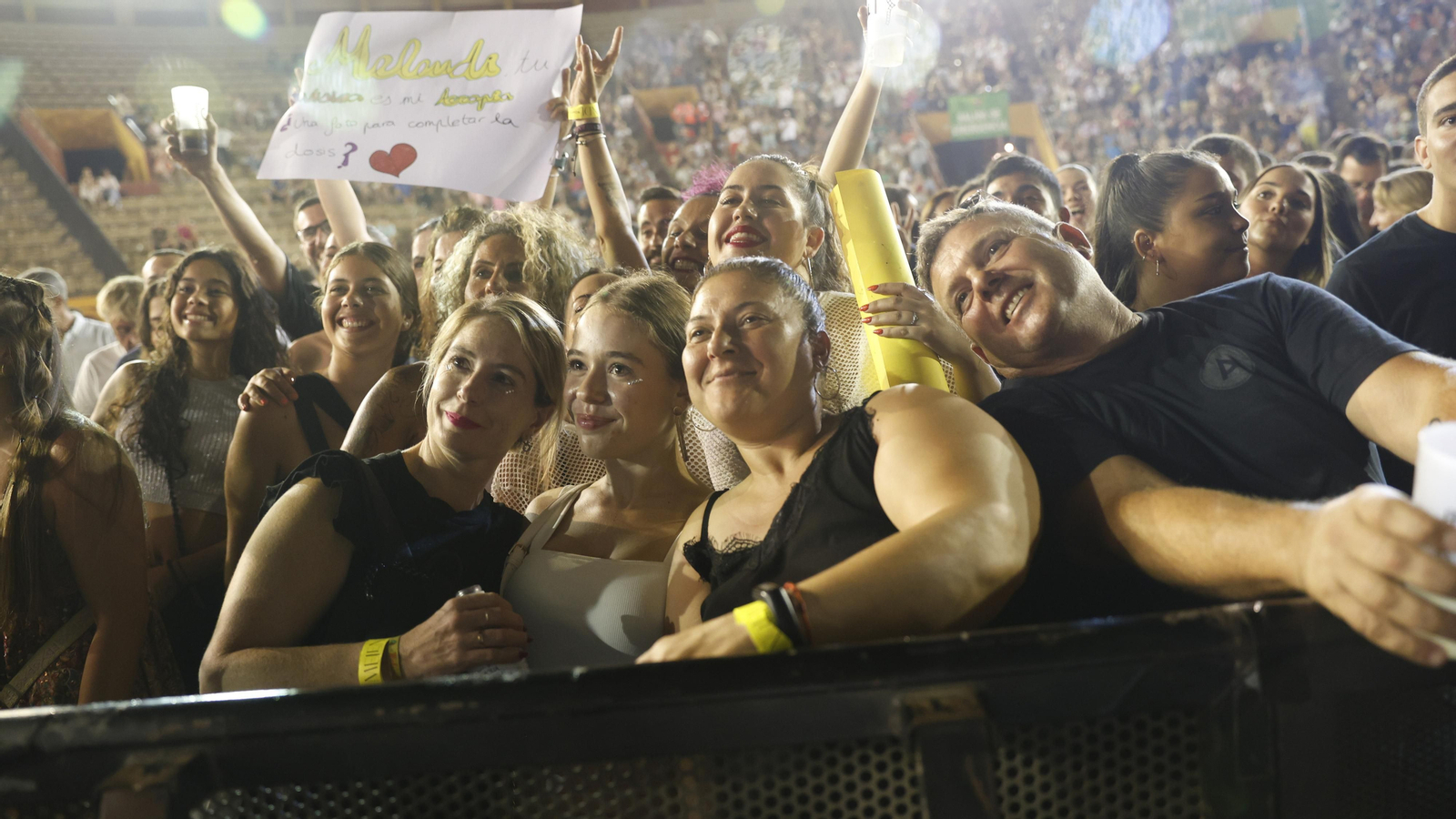 Las fotos del concierto de Melendi en la plaza de toros de Algeciras