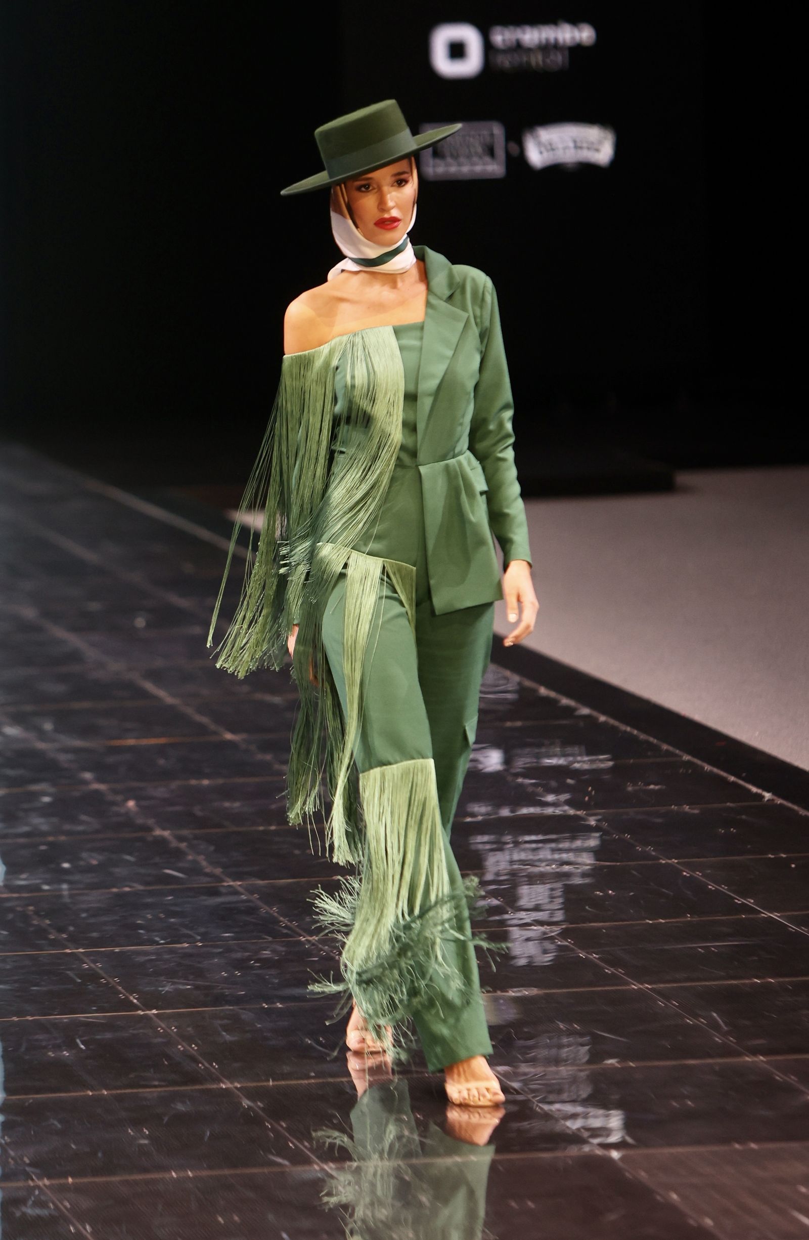 Desfile de José Raposo en SIMOF, todas las fotos