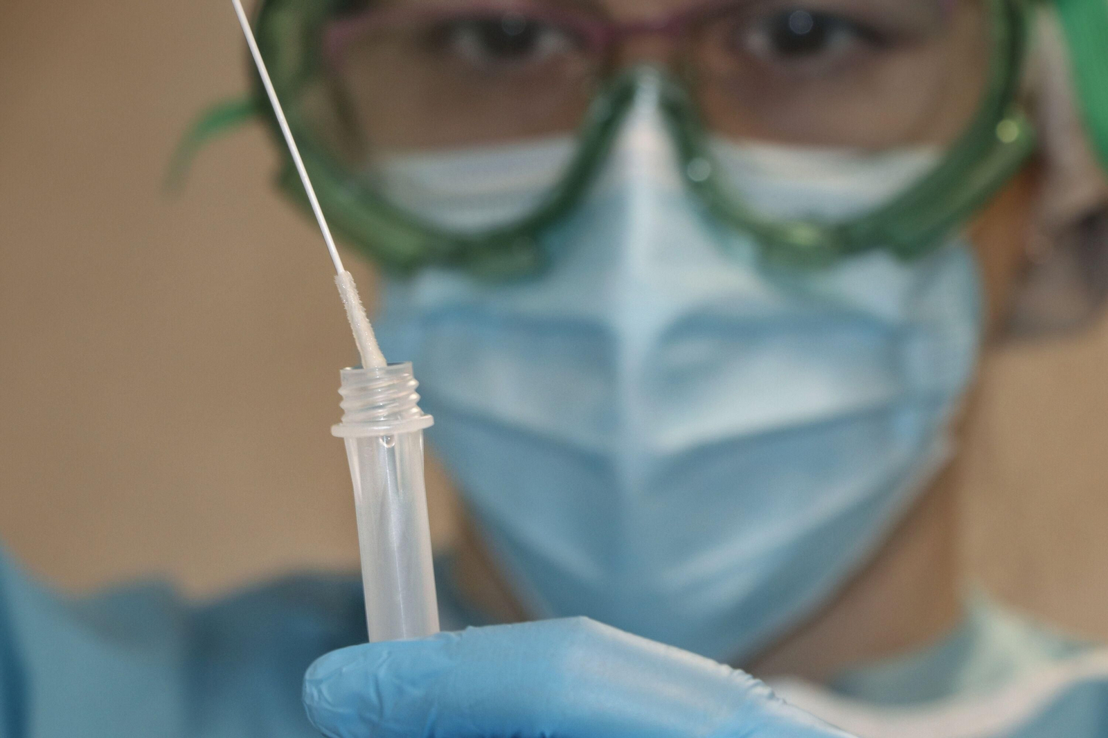 Toma de muestras para una PCR.