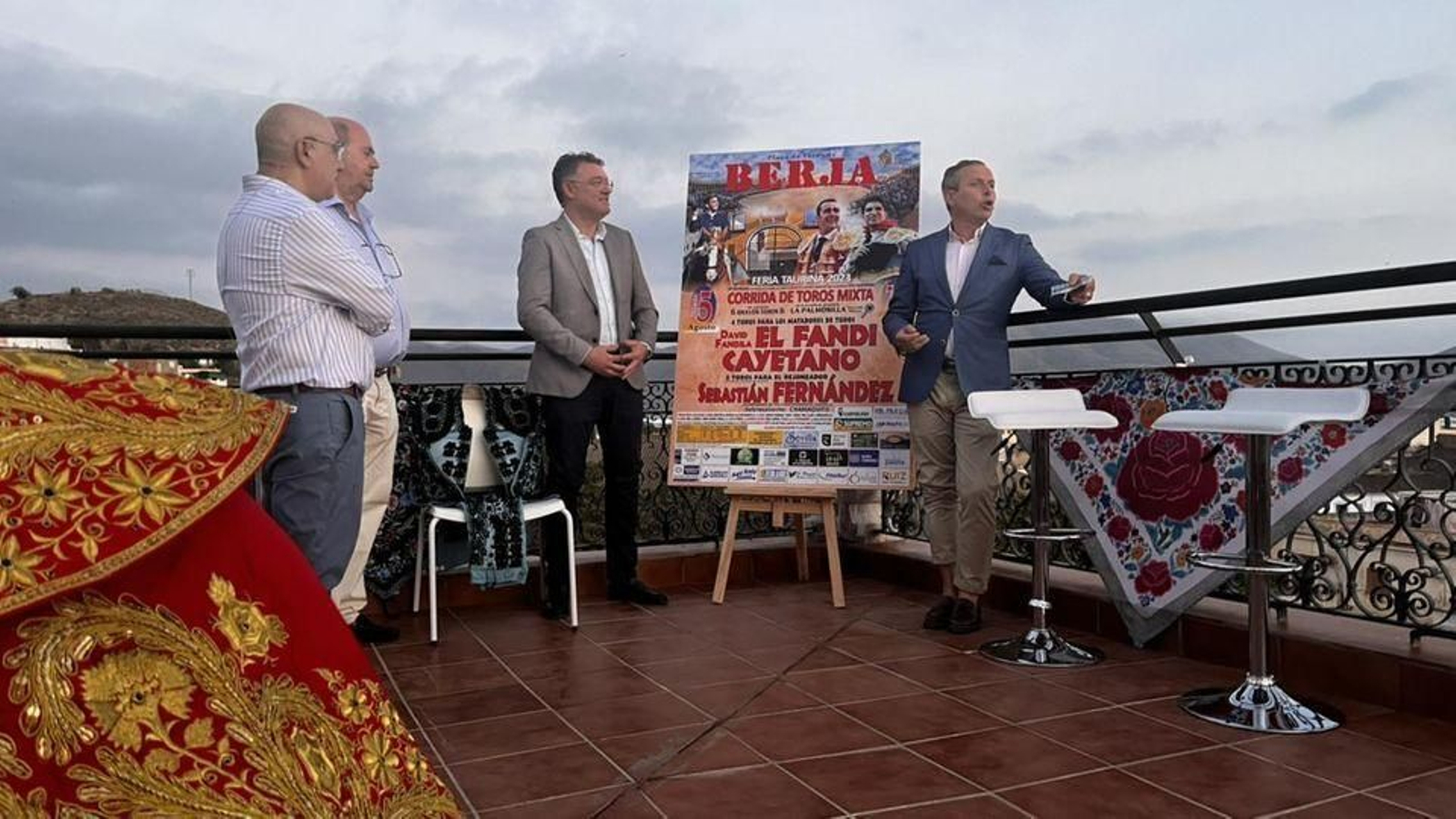 Presentación del Cartel.