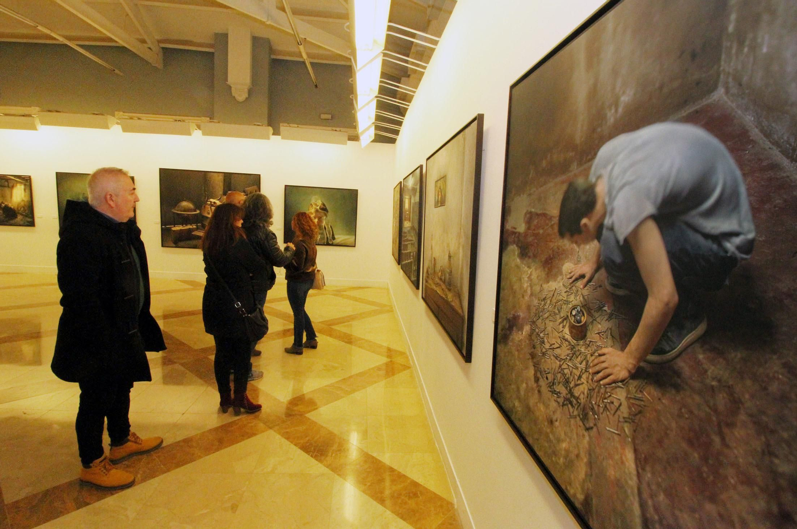 Imágenes de la inauguración de dos exposiciones de Latitudes: 'Cespedosa', de Castro Prieto, y 'Untitled', de Teun Hocks