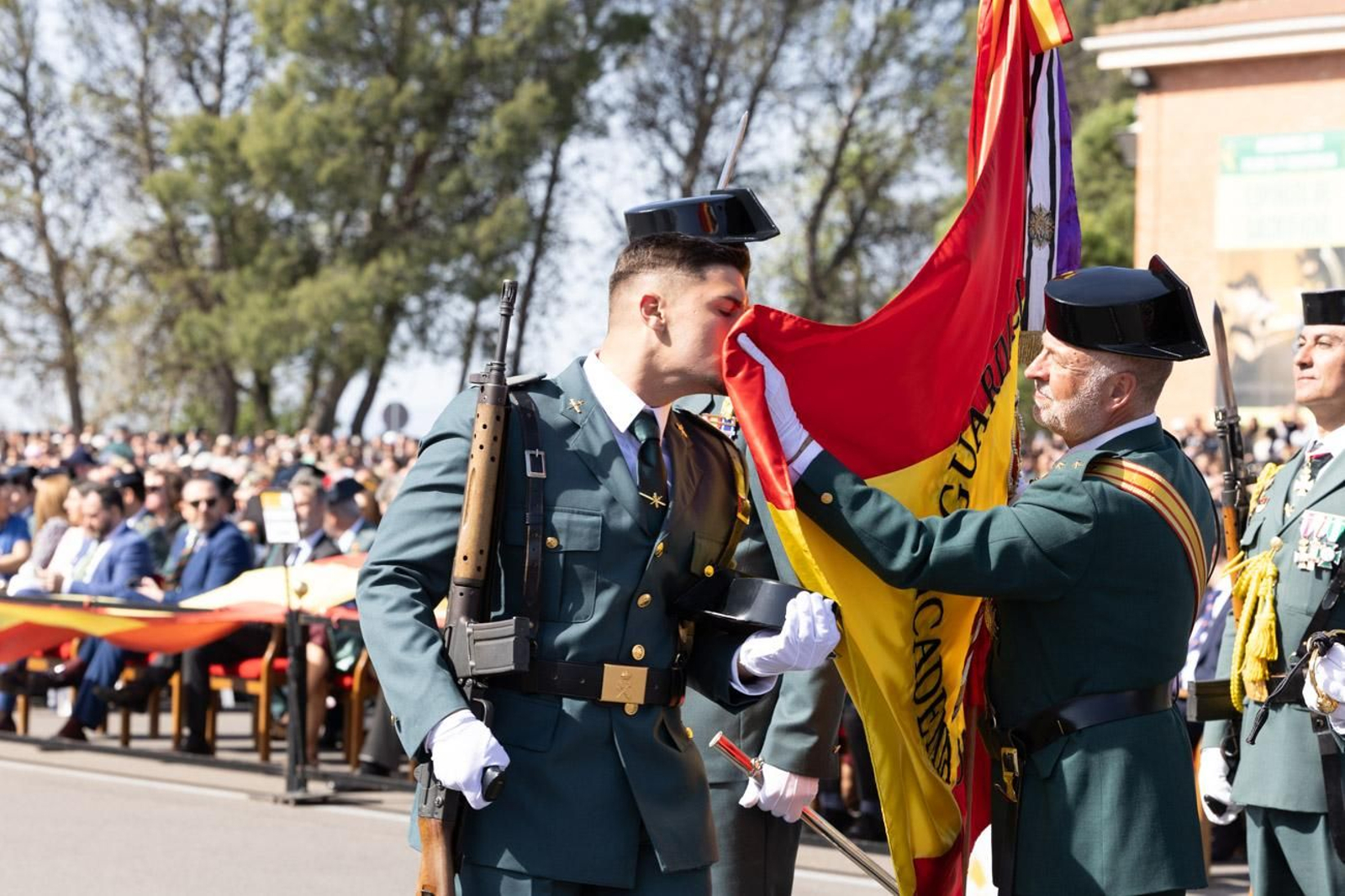 Jura de bandera de la 130ª promoción de guardias civiles de la Academia de Baeza