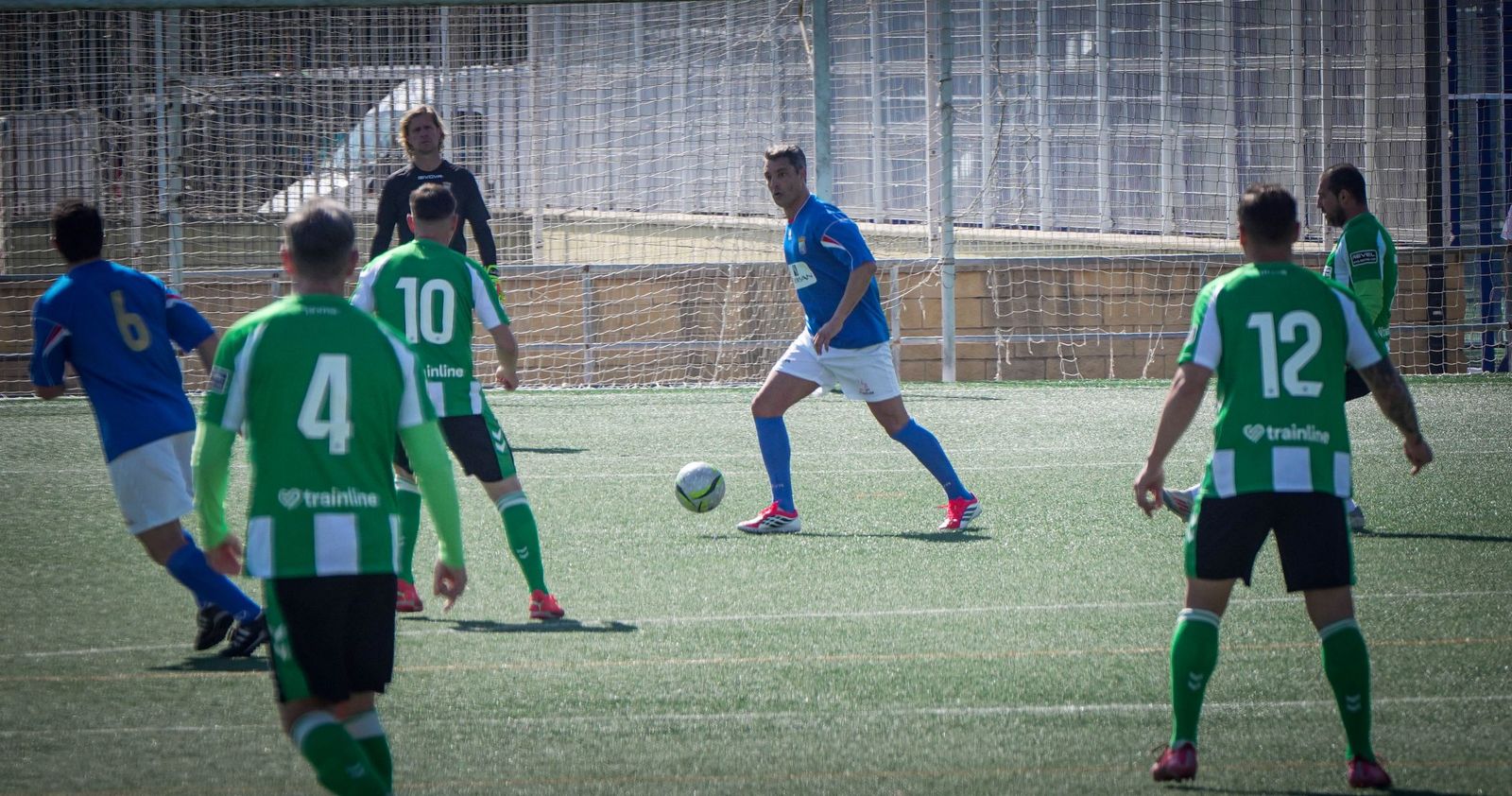 Imágenes del partido de Veteranos del Xerez CD y el Betis