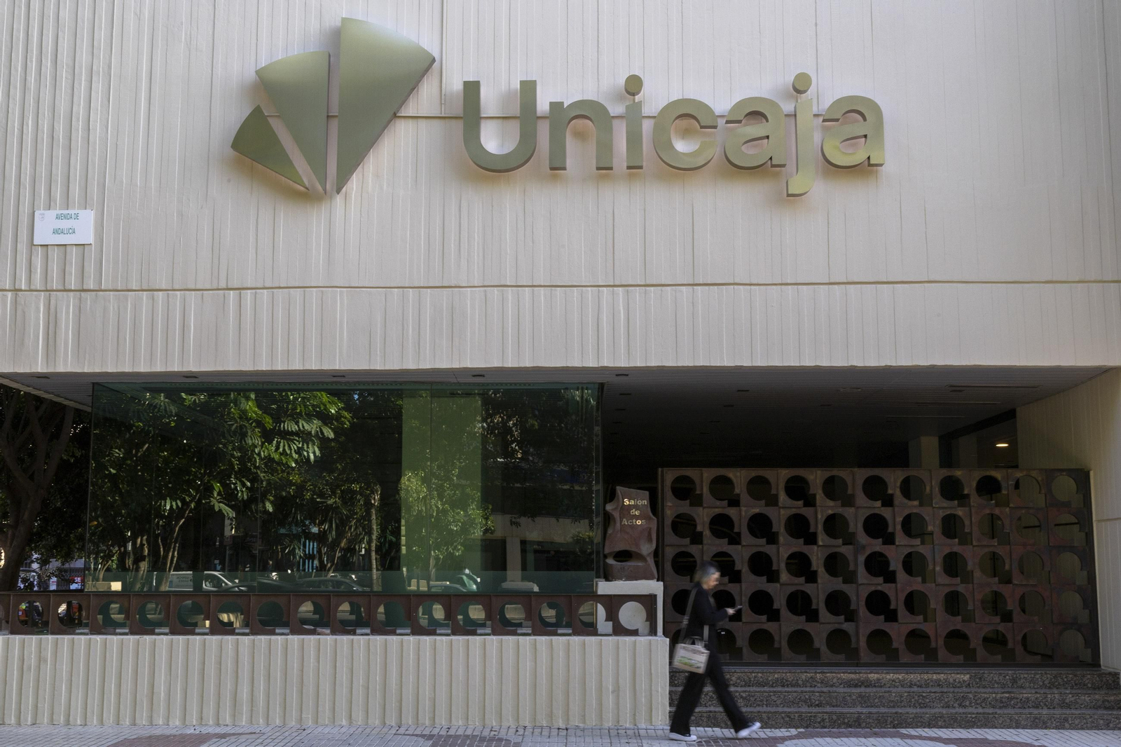  El comercio puede elegir la tarifa plana mensual que mejor se adecue a su negocio en función de su facturación.