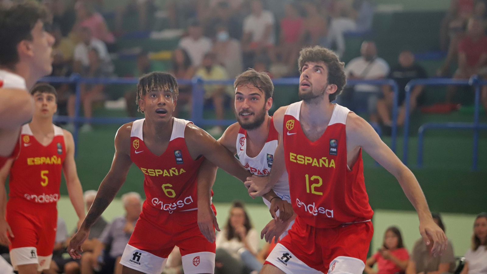 La Línea disfruta con la puesta a punto de las selecciones nacionales sub-20 y sub-22