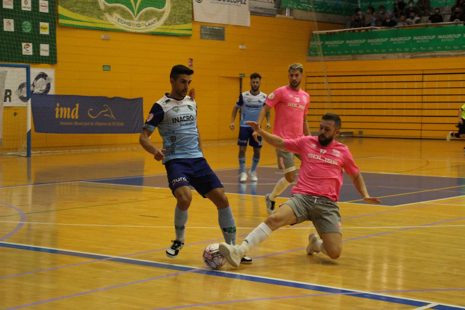 El Ejido Futsal lucha hasta el final pero cae en casa (1-3)