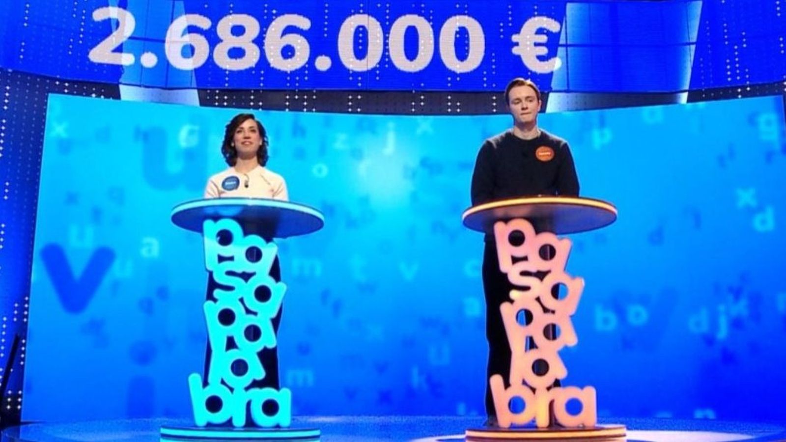 Rosa y Manu con el bote sumado el pasado jueves, 2.686.000 euros en 'Pasapalabra'