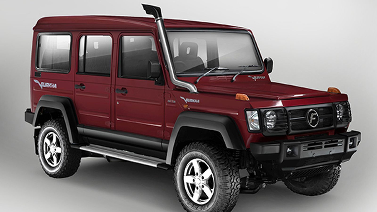 Con cinco puertas, el Force Gurkha es siempre un coche de propulsión y con el motor de menor potencia, el de 80 CV.