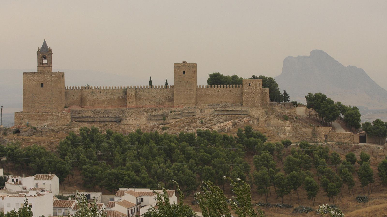 Vistas de la alcazaba de Antequera.