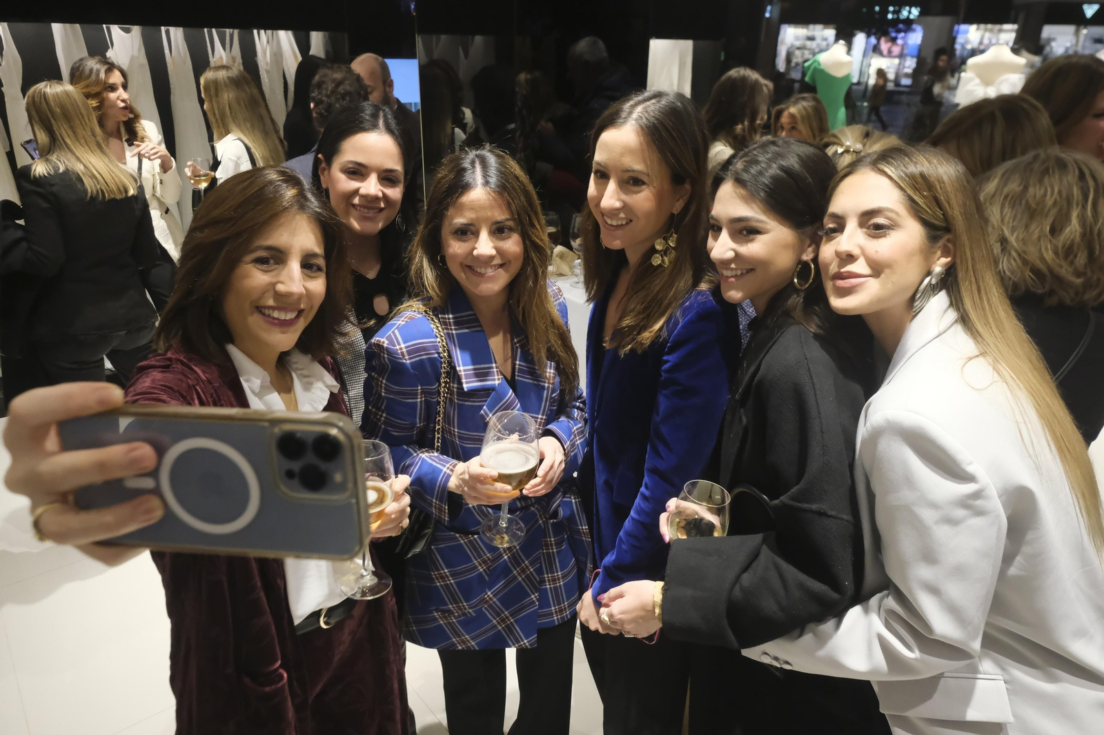 En fotos: La inauguración de la nueva tienda de Rosa Clará en el centro de Córdoba